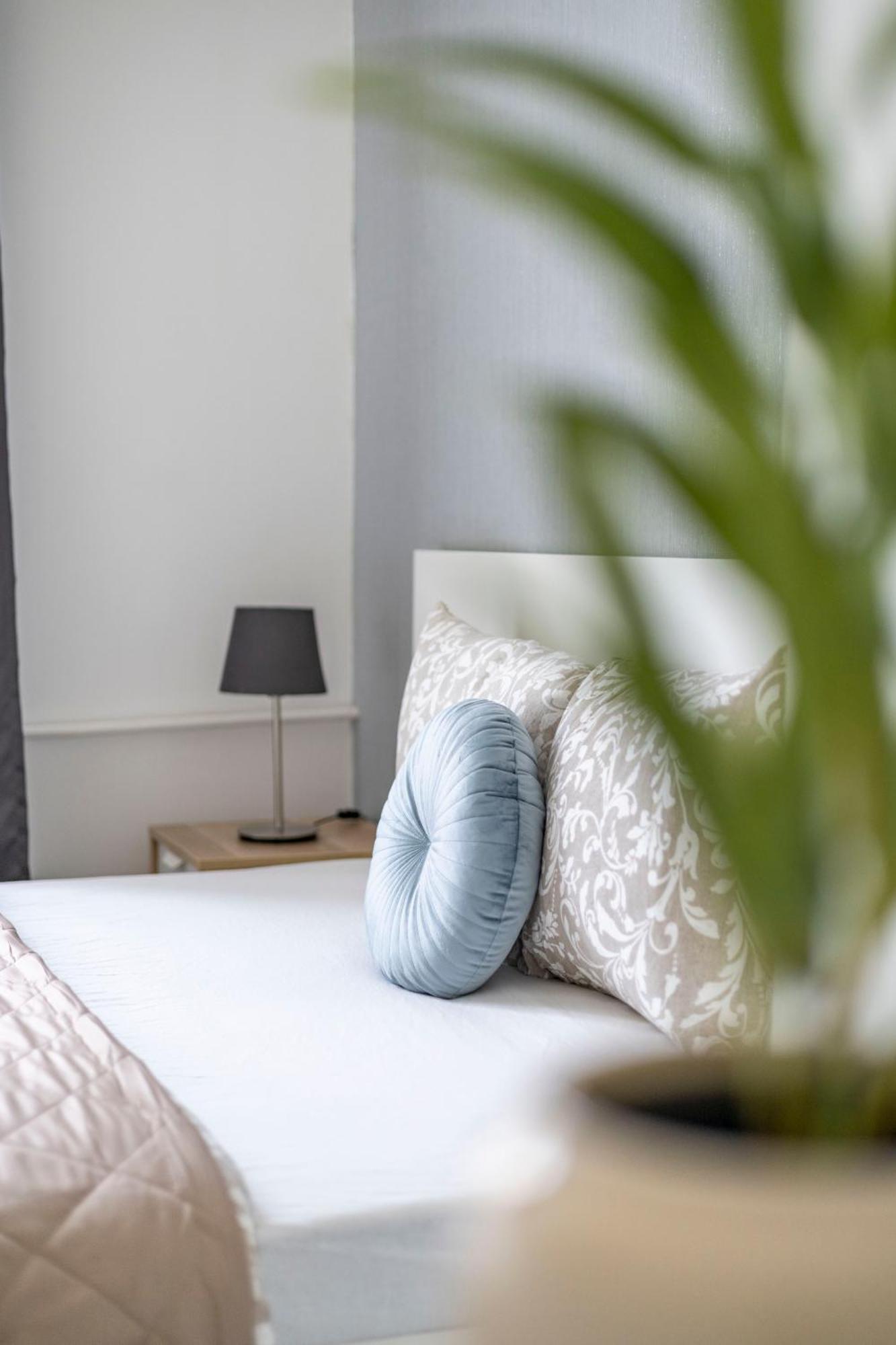 Super Central Cozy Apartment Next To The Budapest Eye Bagian luar foto
