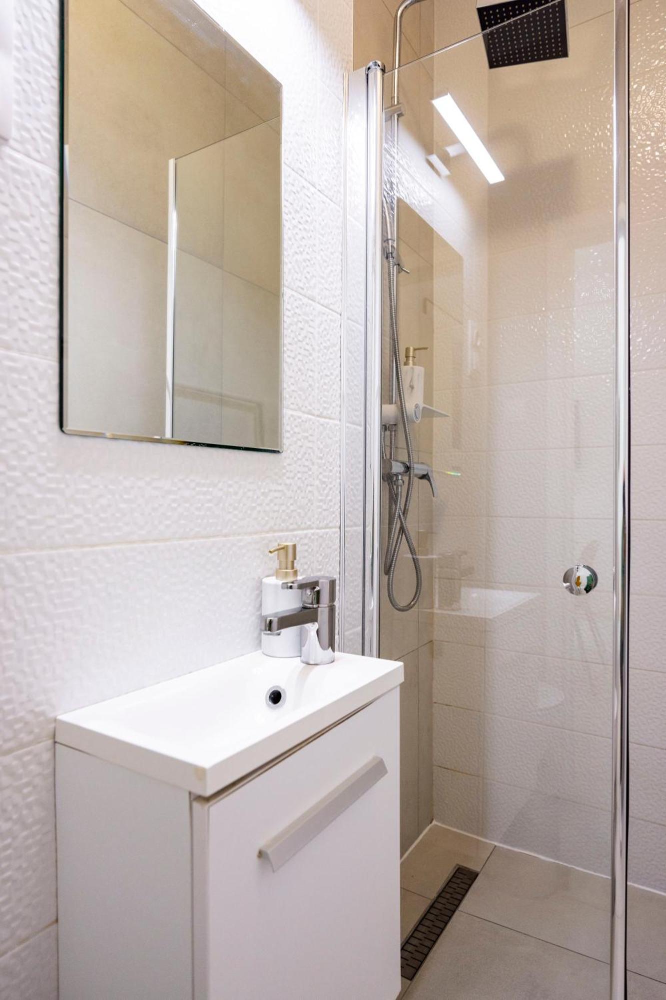 Super Central Cozy Apartment Next To The Budapest Eye Bagian luar foto